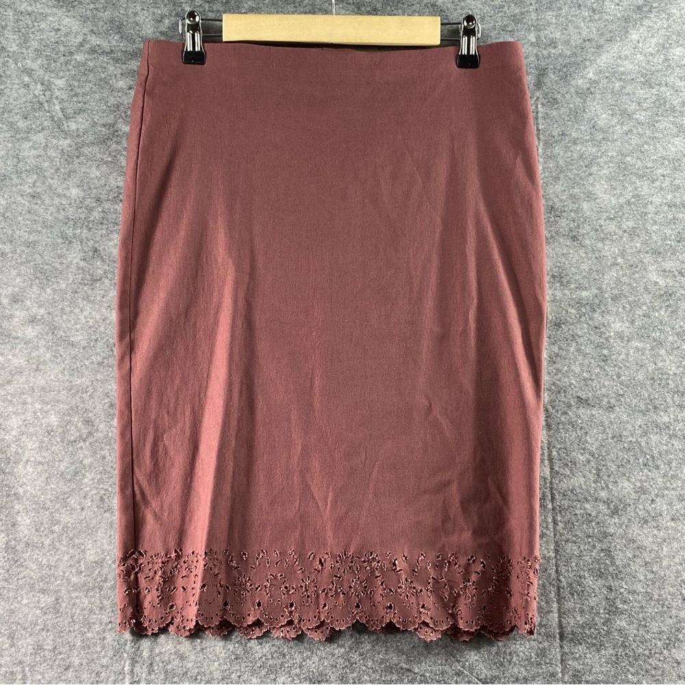 alex & olivia Womens Wine Colored Straight Line Lace Bottom Midi Skirt Size LG‎